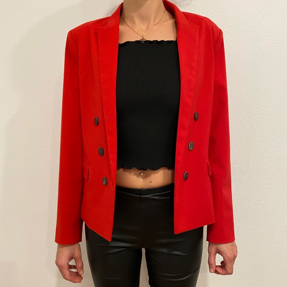 Red jacket from Mango❤️